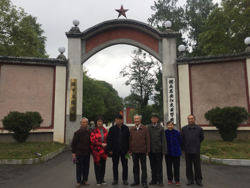 1540201424184091498.jpg 414935066803591490.jpg