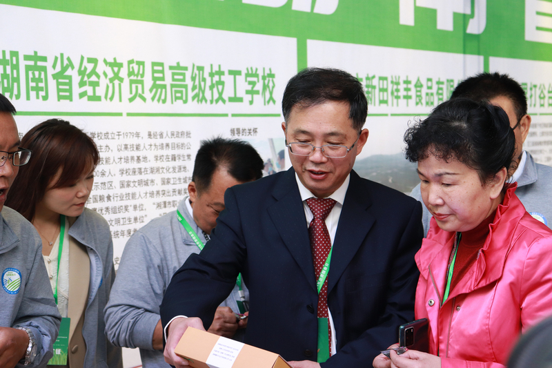 1634289894043095096.jpg IMG_2183.jpg