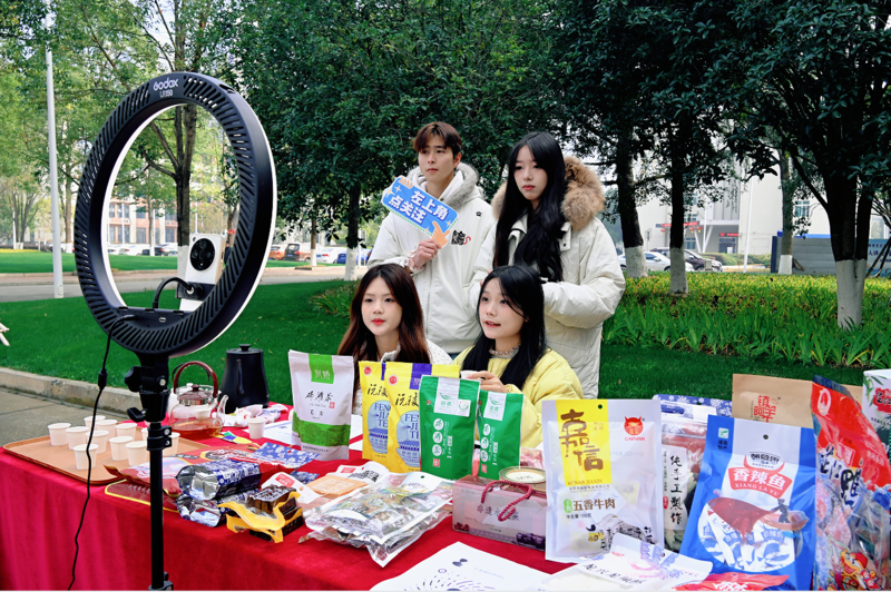 1768383389961007186.png 4.png